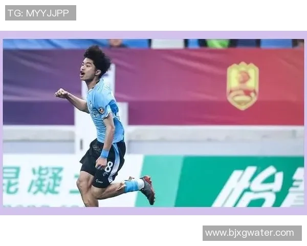 中国足球新星崛起：聚焦本土球员在国际赛场的表现与未来潜力