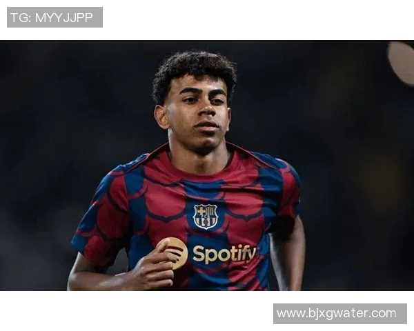 以足球巨星与音乐共鸣为核心探讨运动与艺术交融的独特魅力