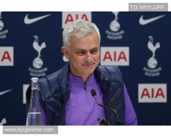 足球巨星马兰德的崛起与成就解析他如何成为世界足坛的新传奇 足球巨星马兰德的崛起与成就解析他如何成为世界足坛的新传奇