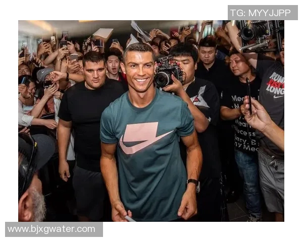 中国元素融入足球巨星风采展现 助力全球文化交流与体育融合 中国元素融入足球巨星风采展现 助力全球文化交流与体育融合